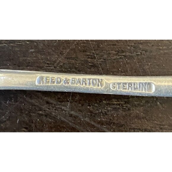 Harlequin Tea Rose by Reed & Barton Sterling Silver Petit Four Server 5 1/4" - Picture 5 of 5